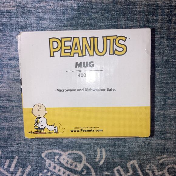Snoopy Peanuts Ceramic Mug ~ Forever Peanuts ~ 400ml ~ New In Box - Picture 4 of 6